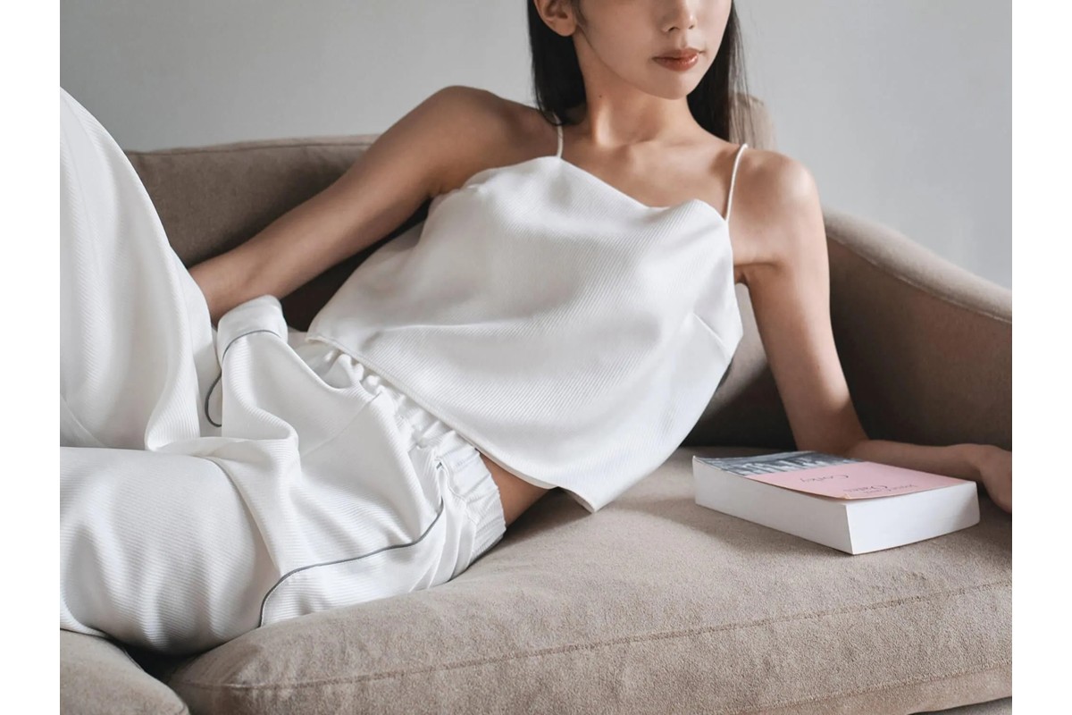 シルクサテンキャミトップス（白） ふるさと納税 キャミトップス キャミソール トップス シルク 高品質 丹後ちりめん インナー ファッション　TH00008