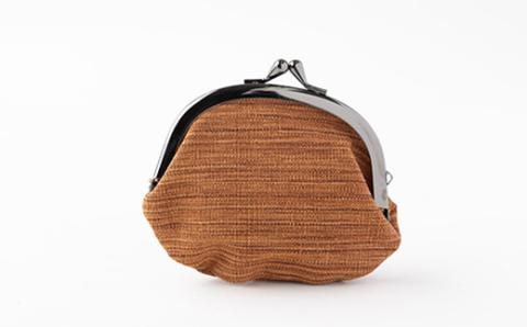 「手織りつづれ」がま口(柿渋染め)【配送不可地域：離島・沖縄県】