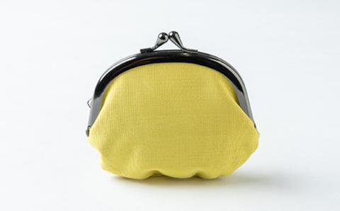 「手織りつづれ」がま口(槐染め)【配送不可地域：離島・沖縄県】