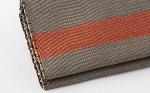 「手織りつづれ」カードケース(緑茶染め)【配送不可地域：離島・沖縄県】