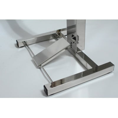 手指非接触で安心消毒!足踏み式消毒液スタンド