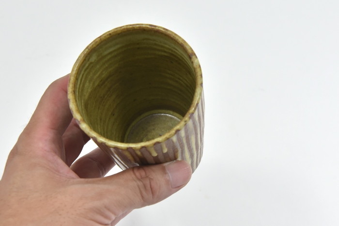 京焼「遙白釉・木賊紋ビアグラス」【ピスタチオグリーン】1個〈ビアグラス グラス 京焼 手作り 工芸品 食器 陶器 遙白釉 木賊紋〉