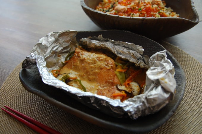 京都・喜右衛門 有機 発芽玄米白大豆味噌 1kg〈みそ 味噌 無添加 オーガニック 生みそ 発芽 発芽玄米 天然醸造 発酵食品 豆味噌 大豆味噌 調味料〉