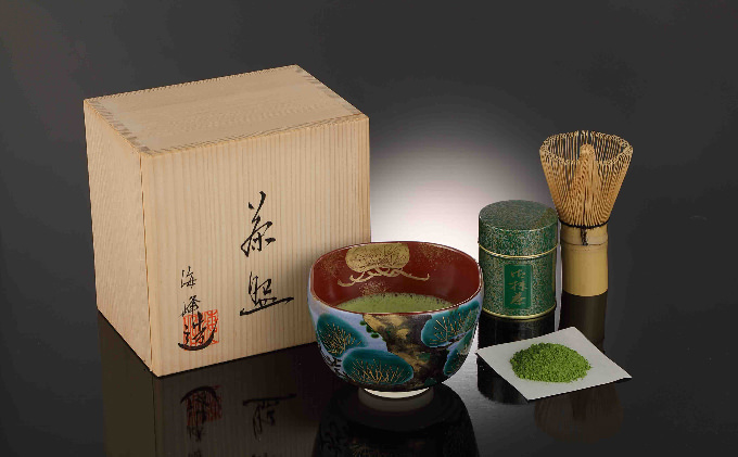 海鋒作清水焼抹茶碗セット(春香の昔40g、抹茶碗、茶せん)〈宇治抹茶 抹茶 お茶 茶 緑茶 粉末 セット 上質 茶道 抹茶碗 飲料 木箱 工芸品 日用品〉