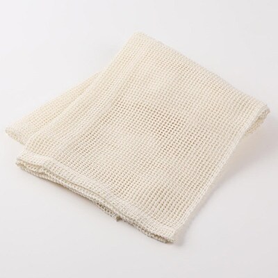 シルク100%浴用タオル「素肌つるつる柔肌美人」×1枚　肌にやさしい絹で美容　お風呂でスキンケア