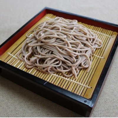 菊水そば　12食分 (200g×6パック) 　お祝いやギフトにもオススメ、小分けになった生そば【配送不可地域：離島】