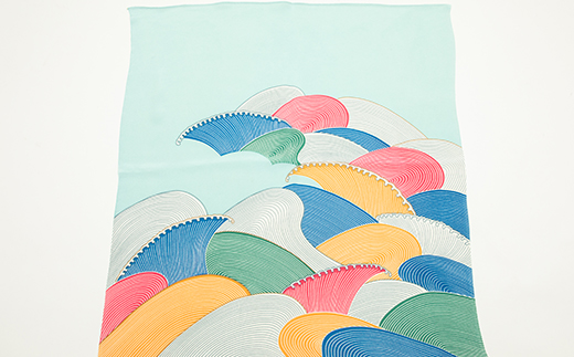 正絹ちりめん友禅御風呂敷(五彩浪) 水色　シルク100%　国産ふろしき　【高島屋選定品】