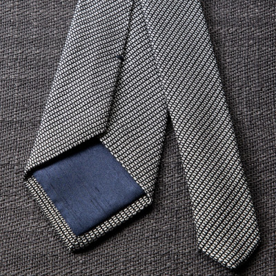 【手織りネクタイ】ホワイトグレー フレスコタイ kuskafabric  京都・丹後のシルク織物