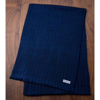 【手織りマフラー】ネイビー 手紡ぎシルク真綿 kuskafabric 丹後の絹織物【高島屋選定品】