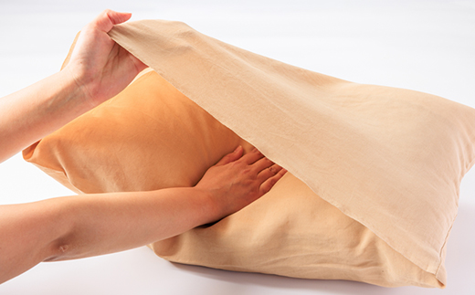 丹後シルク枕カバー　丹後の間伐材で染めた絹100%の国産寝具　ベージュ(原木染) 【高島屋選定品】