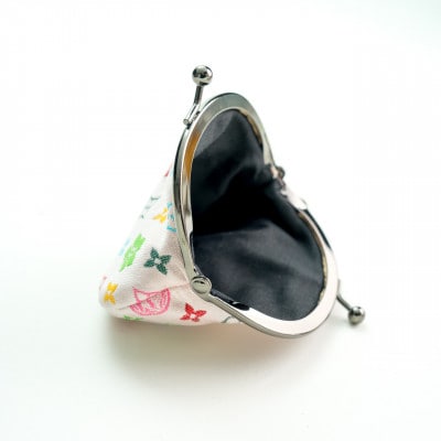 2.6寸がま口財布　モノグラム柄(淡いピンクバージョン)