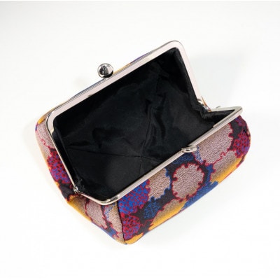 コロリンポーチ　小紋柄(黒色)