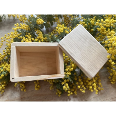 木の温かみを感じる職人手づくりのお裁縫箱と裁縫道具セット　お道具箱と裁縫道具6種の計18点セット