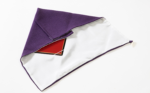 正絹ちりめん台付ふくさ  (紫)　シルク100%　冠婚葬祭に便利な日本製袱紗　結婚式、法事・葬式に