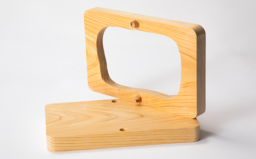 天然ヒノキ使用　立体フォトフレーム　縦15cm×横11cm×奥行3.7cm