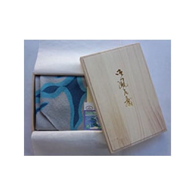 正絹縮緬友禅風呂敷　千鳥