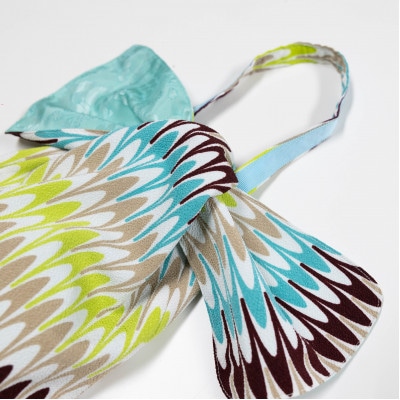 一色ちりめん　結びバッグ(角)水面(ブルー)