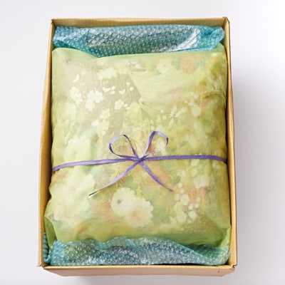 オリジナル ビンテージKIMONOクッションカバー(クッション付き)50cm×50cm ちりめん着物