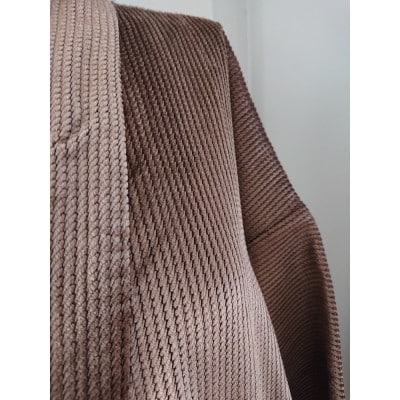 【丹後シルク】国産ガウン・羽織(ベージュ)フリーサイズ　部屋着、普段着ロングジャケット　男女兼用