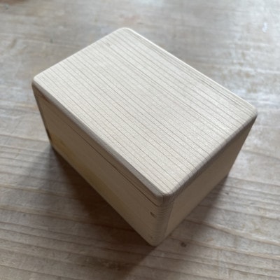 木の温かみを感じる職人手づくりのお裁縫箱と裁縫道具セット　お道具箱と裁縫道具6種の計18点セット