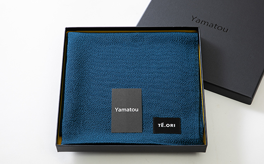 プレーンマフラー　鉄紺色　丹後ちりめん シルク100%のおしゃれなマフラー　プレゼント・ギフトにも