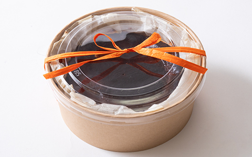 クッチーニのバスク風チーズケーキ　与謝野町産米粉使用でグルテンフリーの手作りケーキ　ホール15cm【配送不可地域：離島】