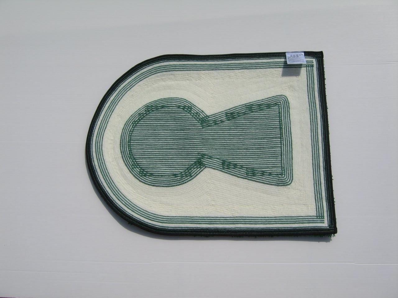 古墳ラグマット大　約48cm×約63cm