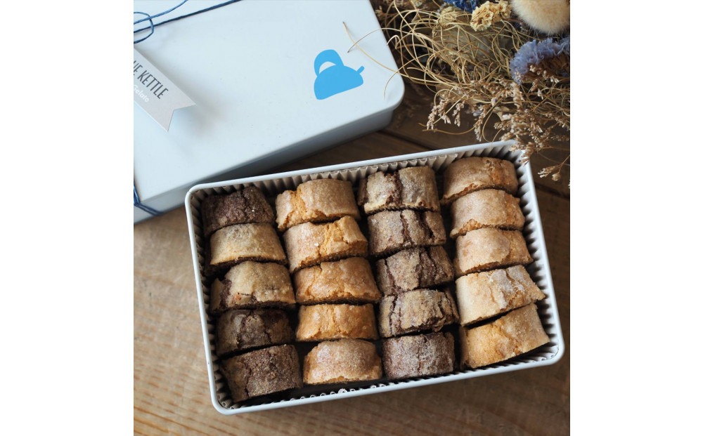 ケトルな切り株クッキー缶 大阪 堺 ブルーケトル