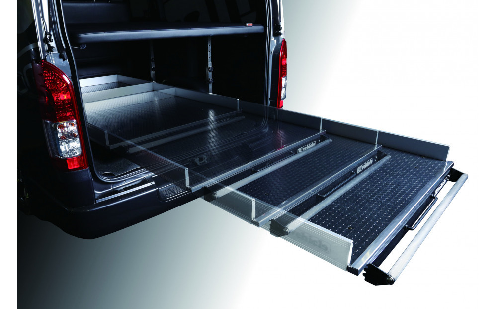 【200系ハイエース　標準ボディ】スライドフロア