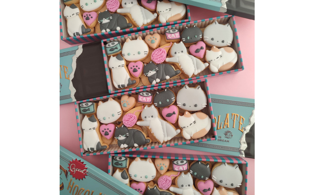 可愛いねこのクッキー缶