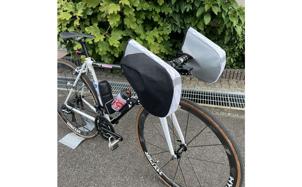 R250 ロードバイク用 ウィンターハンドルカバー  Mサイズ ブラック