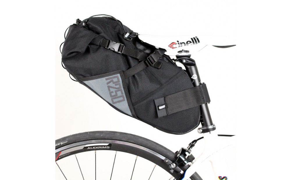 R250 サドルバッグ  ラージ ブラック