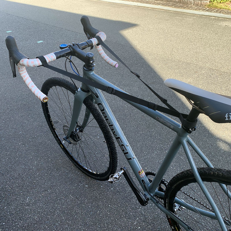 R250 ハンドルロック 輪行ベルト