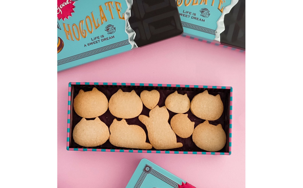 可愛いねこのクッキー缶