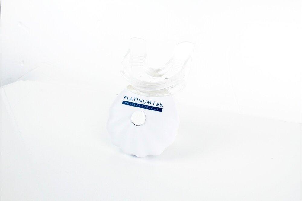 プラチナムラボ　プロテクトフォース デラックス　LEDライト　ホームホワイトニング
