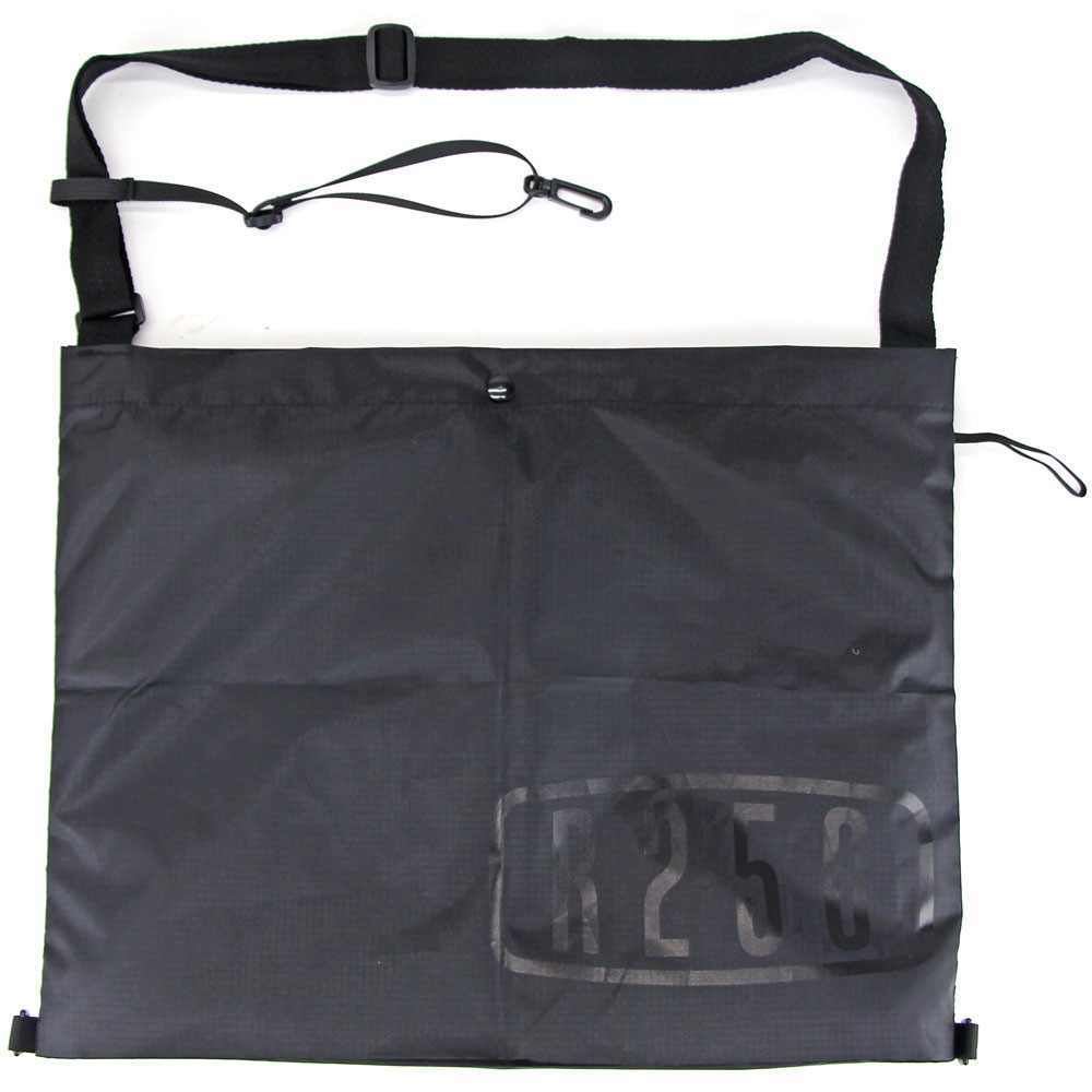 R250 サコッシュ2 ミディアム  ブラック