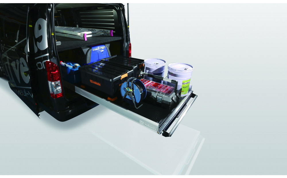 【200系ハイエース　標準ボディ】スライドフロア