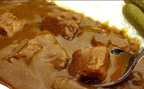 【25-29】絶品イベリコ豚レトルトカレー4個入