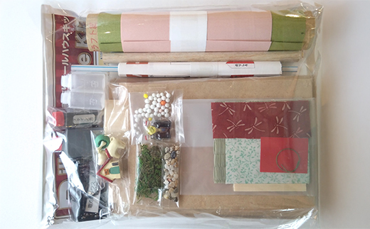 【80-01】昭和シリーズ 駄菓子屋さん ドールハウスキット