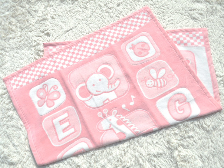 名入れ可 ベビー毛布 (キリン柄) ピンク 85×115cm 毛布の町(泉大津市産) N-MJ200 [3378]