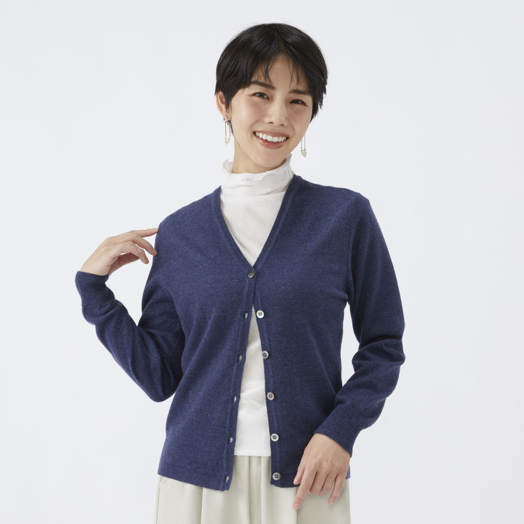 日本製 カシミヤ100% レディース Vカーディガン インディコブルー 2Lサイズ 90805