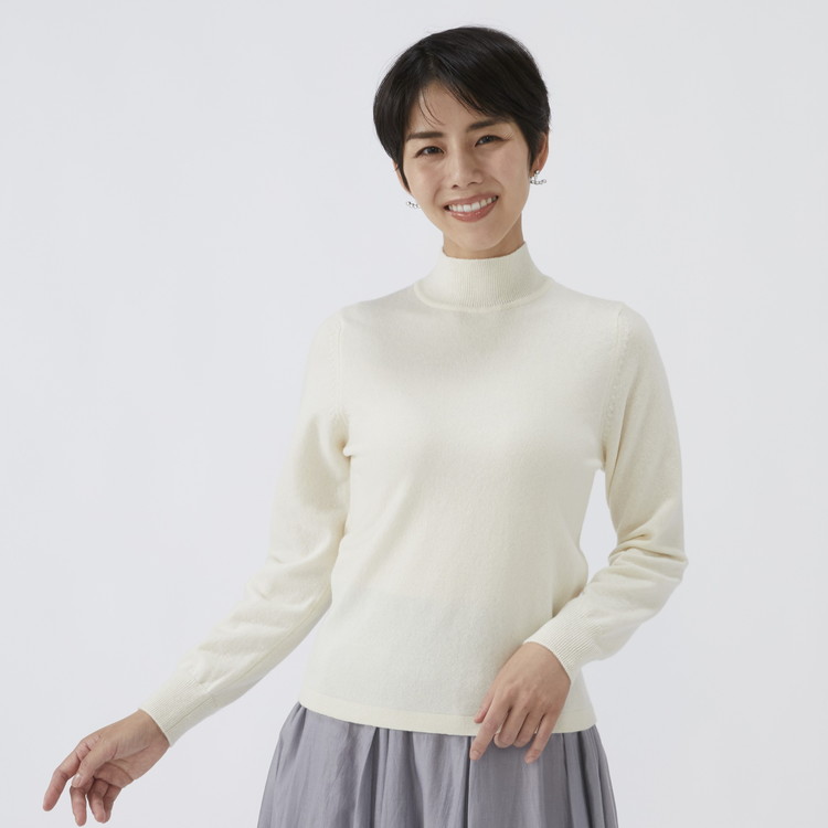 日本製 カシミヤ100% レディース ハイネックセーター オフホワイト S～Lサイズ