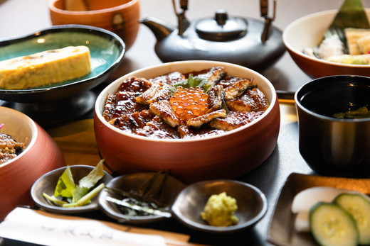 うなぎの鰻次郎 食事券　12,000円分 泉大津市｜うなぎ 鰻 蒲焼き 冷凍 活鰻 鰻次郎 うな重 土用 丑の日 お取り寄せ 贈り物 ギフト 高級 うなぎの日 ウナギ unagi