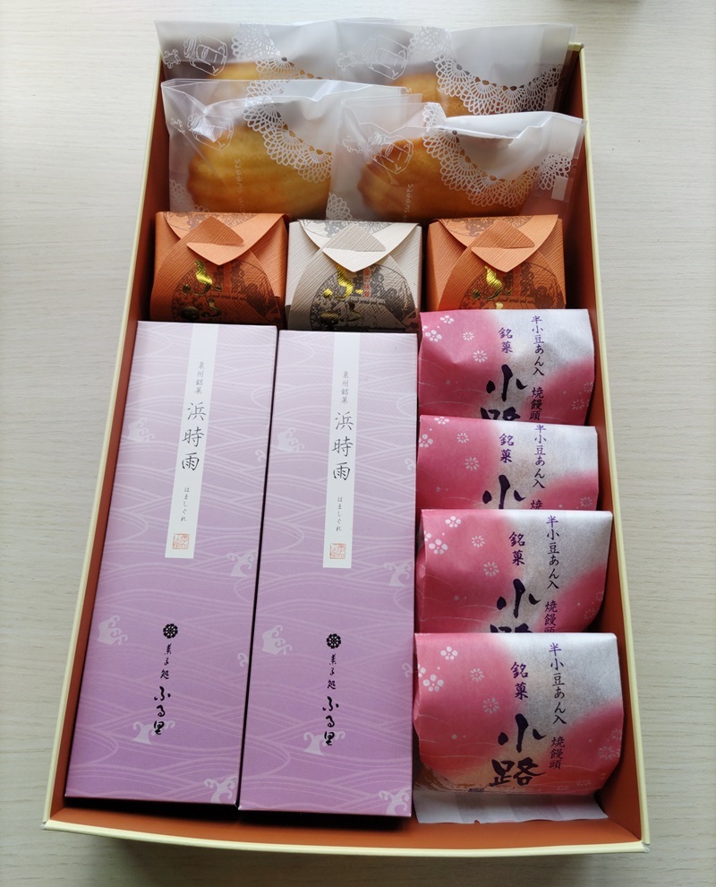 「泉州銘菓／浜時雨」「栗の味覚 ふる里」「半小豆餡入焼饅頭／小路」「マドレーヌ」セット 計13個入｜菓子処ふる里 全菓博栄誉大賞受賞 スイーツ デザート お菓子 焼き菓子 和菓子 洋菓子 贈答 贈り物 プレゼント ギフト[4754]