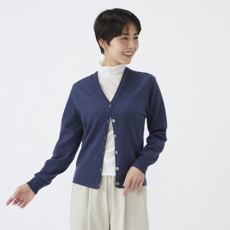 日本製 カシミヤ100% レディース Vカーディガン インディコブルー 2Lサイズ 90805