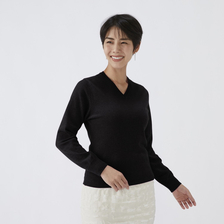 美品⭐︎マークアンドロナ　レディース ブラック Vネック 日本製 カシミヤ100% レディース Vネック ブラック 2Lサイズ: 泉大津市