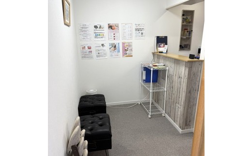 MOHALA鍼灸院美容施術体験チケット（美容鍼等のフェイシャル施術 50分） ※北海道・沖縄・離島への配送不可