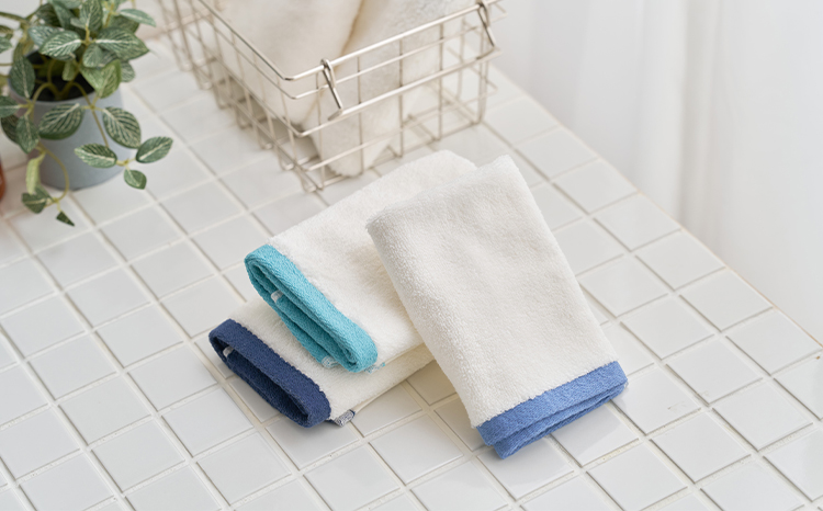 〈水とともに生きる 泉州タオル〉ウエノタオル エンジェル ハンドタオル 3枚セット（アクア＆ネイビー＆ブルー） ｜ 泉州タオル たおる towel 無地 綿 日用品 ハンカチ ※離島への配送不可