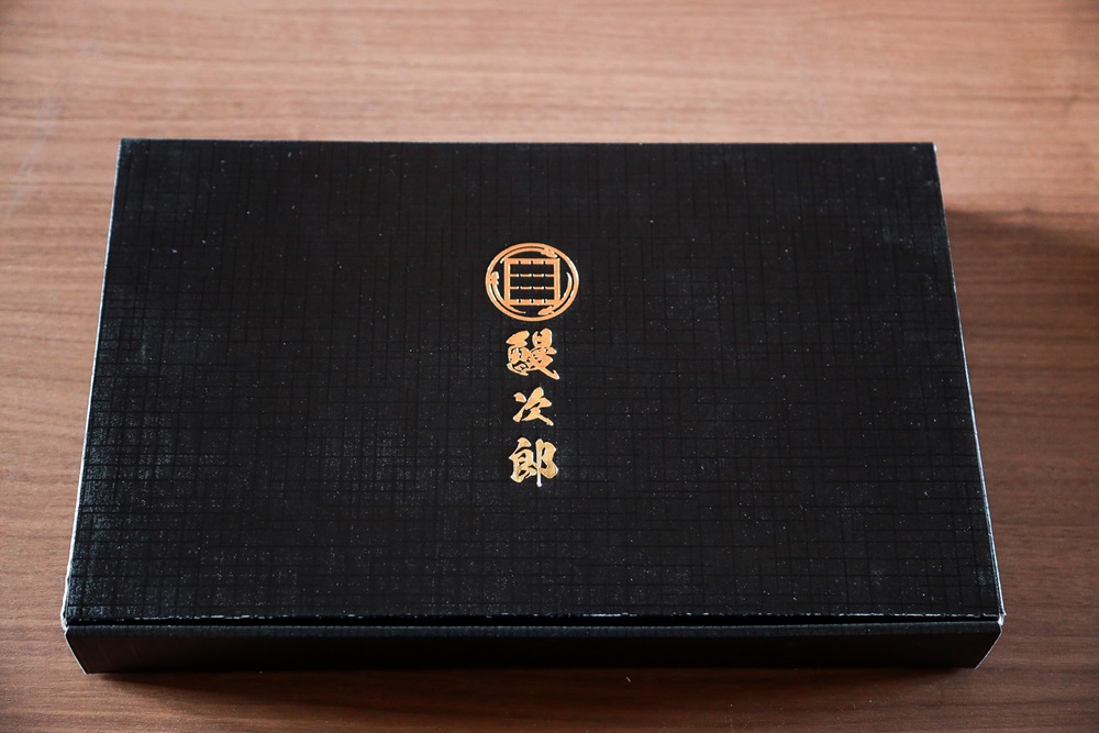 [特大] 国産 関西風地焼き うなぎ【蒲焼】4尾 720g以上 ｜ うなぎ 泉大津 鰻 蒲焼き 冷凍鰻 活鰻 鰻次郎 うな重 土用の丑の日 お取り寄せ 贈り物 ギフト 高級 うなぎの日 ウナギ unagi [4695] ※離島への配送不可