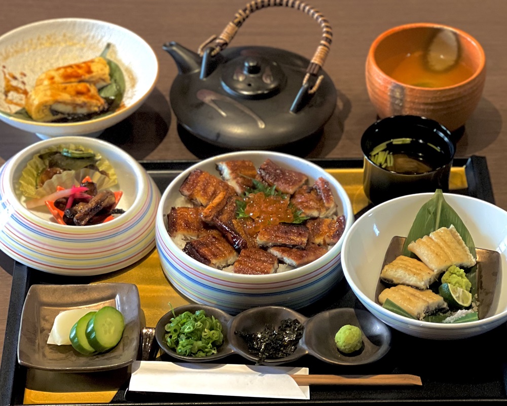 [特大] 国産 関西風地焼き うなぎ【蒲焼】2尾 360g以上 ｜ うなぎ 泉大津 鰻 蒲焼き 冷凍鰻 活鰻 鰻次郎 うな重 土用の丑の日 お取り寄せ 贈り物 ギフト 高級 うなぎの日 ウナギ unagi [4694] ※離島への配送不可